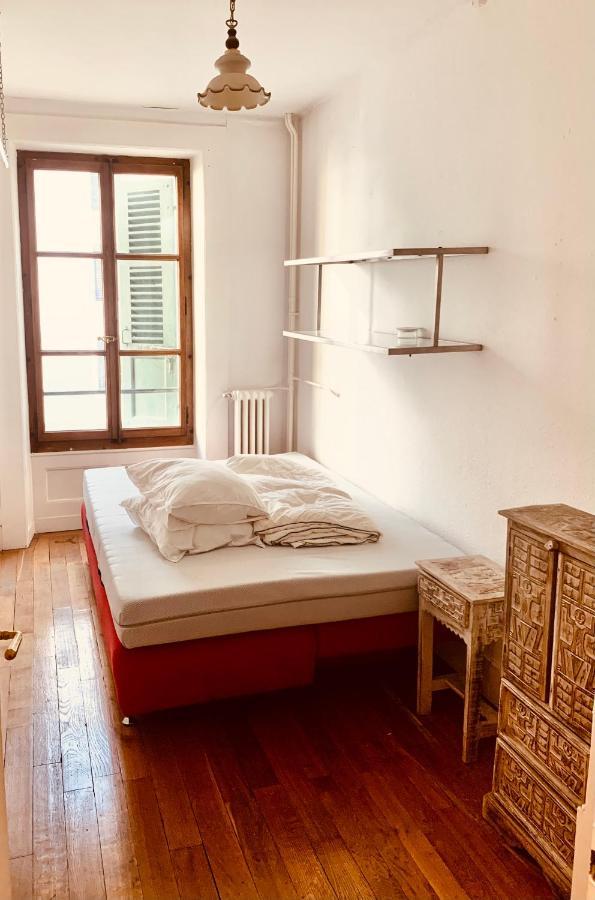 Bel Appartement City Center Geneva Exterior photo